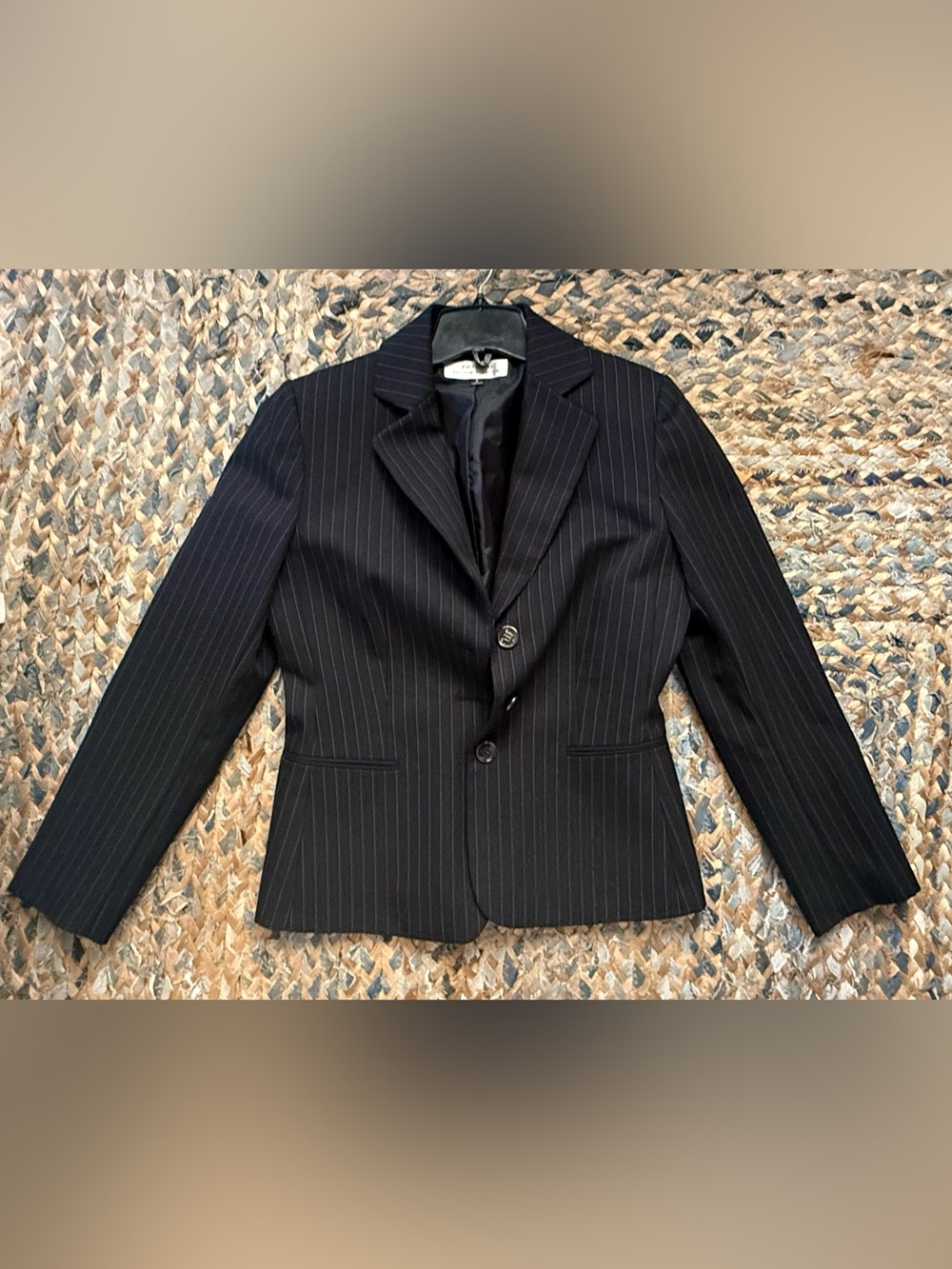 TAHARI Arthur B Levine Black Classic Pinstripe 3 Button Women’s Blazer